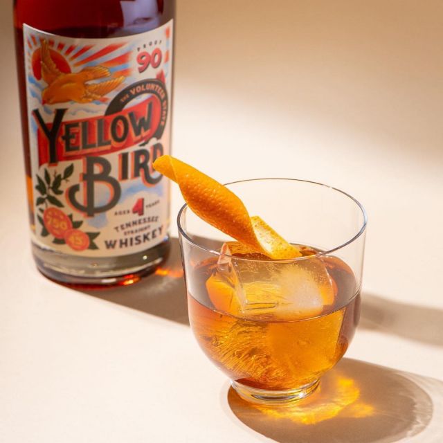 It’s #thirstythursday and one day closer to the weekend, so you know what to do!! Sip on @yellowbird_tnwhiskey (recipe below) and pat yourself on the back for being awesome 👏🏼👏🏼👏🏼

Canary in the Coalmine:
2oz Yellow Bird Tennessee Whiskey
1/4 oz Maple Syrup
3 dashes chocolate bitters 
Orange Peel
Add a large cube in your rocks glass and build the ingredients in the glass. Stir, stir, stir… express the orange peel over the cocktail and place in glass. Serve 🥃 

📸 by the lovely @gabiporter

Ask you Craft MA or @blueprintmass rep or place an order on Retailer Portal, link in bio!